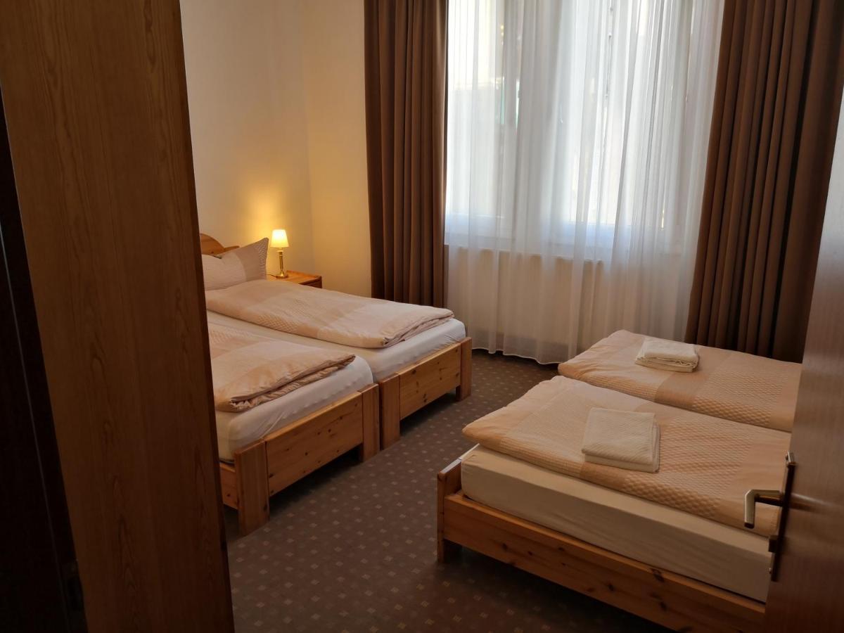 Standard Quadruple Room,1015222807:JPEG
